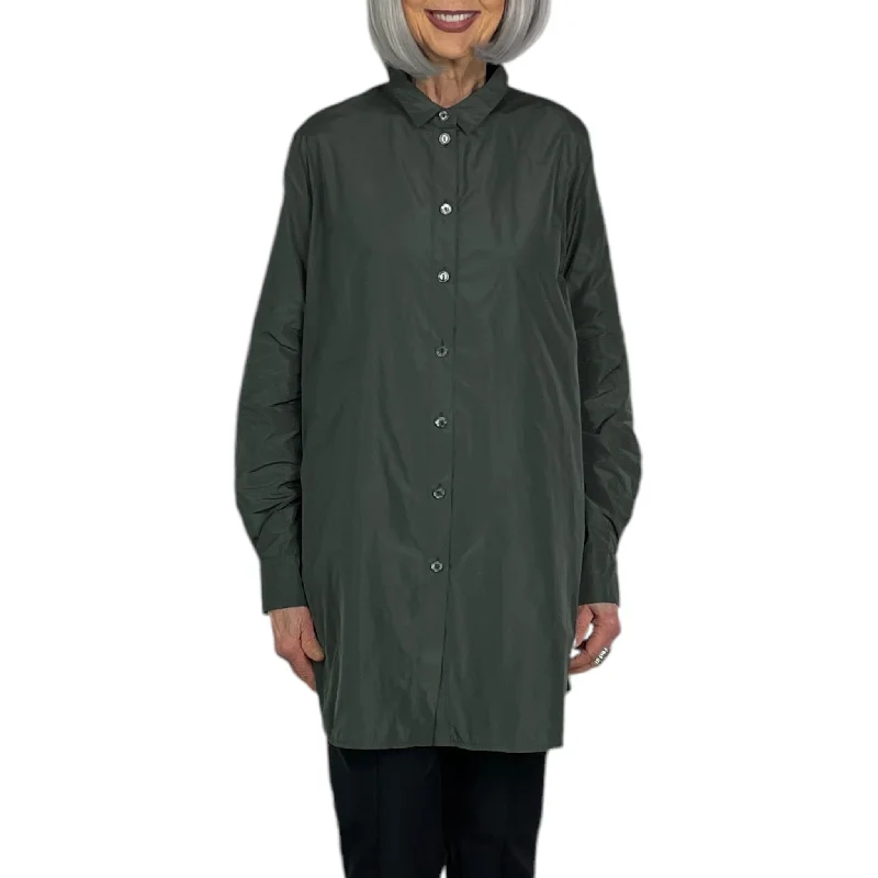 OVERSIZED BLOUSE Classic Minimalist Blouse