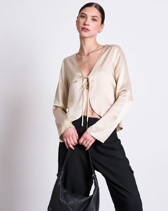 BLOUSE AMARA IVORY Feminine Pastel Blouse