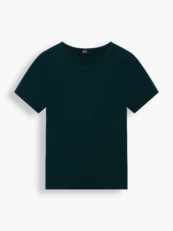 Modern Cut T-shirt in Emerald Green Welt Pockets Slit Pockets Flap Pockets