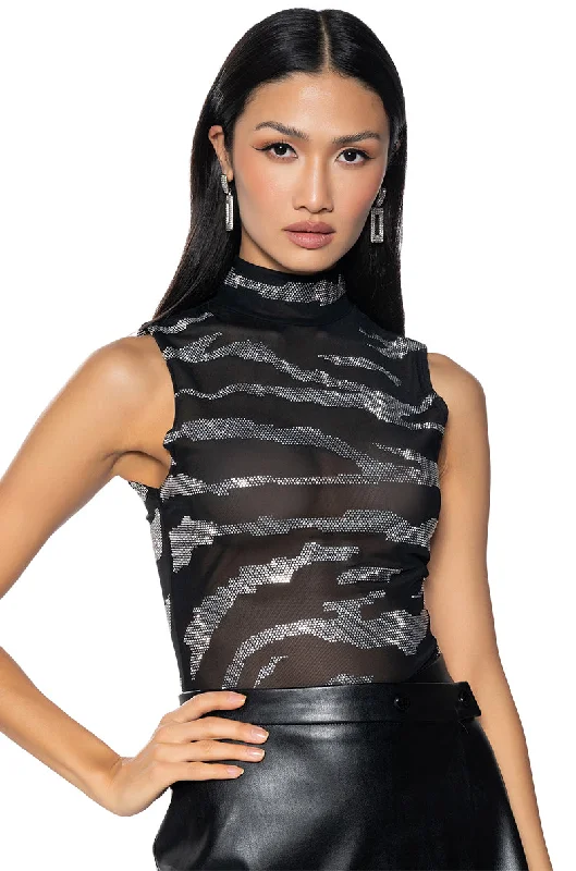 POP STAR ZEBRA RHINESTONE SLEEVELESS MESH TEE Welt Pockets Slit Pockets