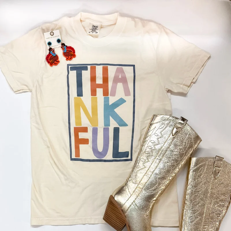Thankful Short Sleeve Graphic Tee in Cream Striped Floral Plaid