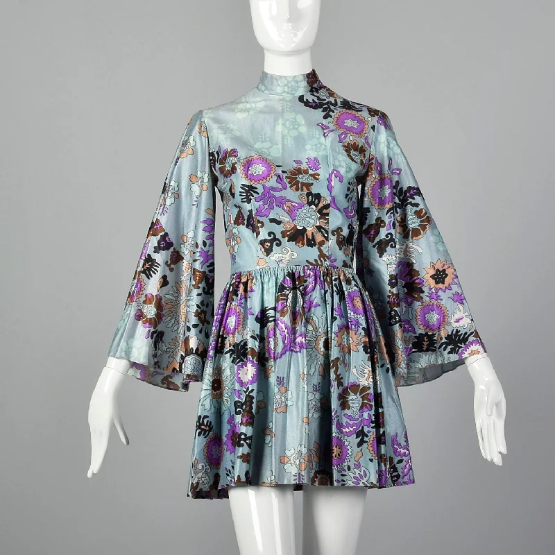XXS 1960s Floral Mini Dress with Bell Sleeves Stylish Plaid Mini Dress
