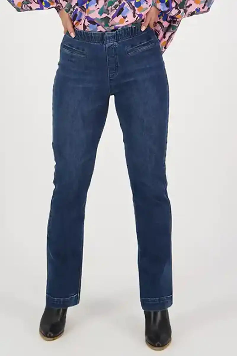 Vassalli Straight Leg  Denim Pull On pants in Dark Indigo Classic Chino Pants