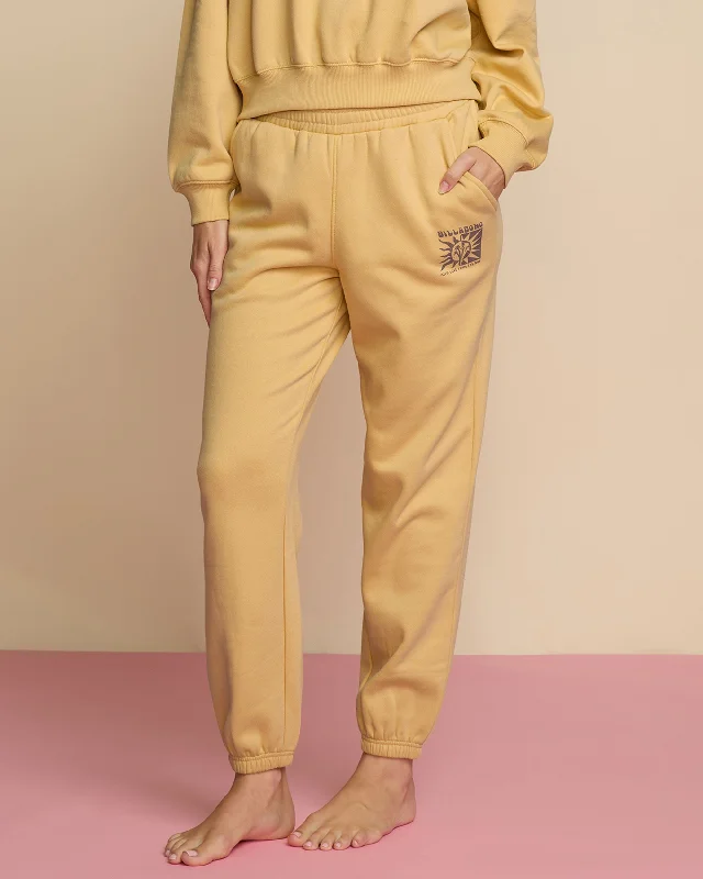 PALE YELLOW