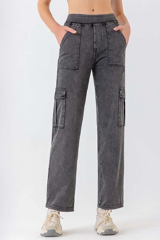 Buttoned Pocketed Long Jeans Stylish Cargo Style Jeans