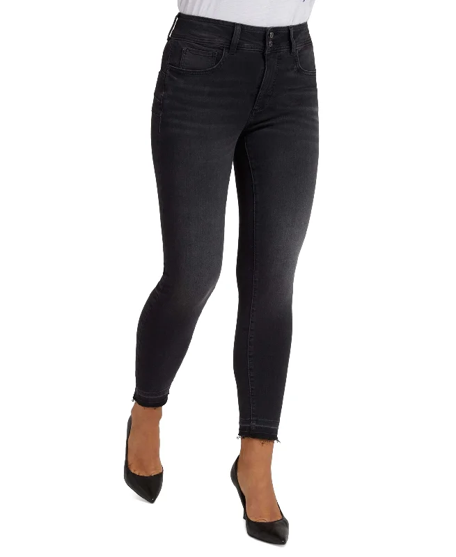 Guess Two Button Skinny Jeans Fashionable Slim Fit Jeans