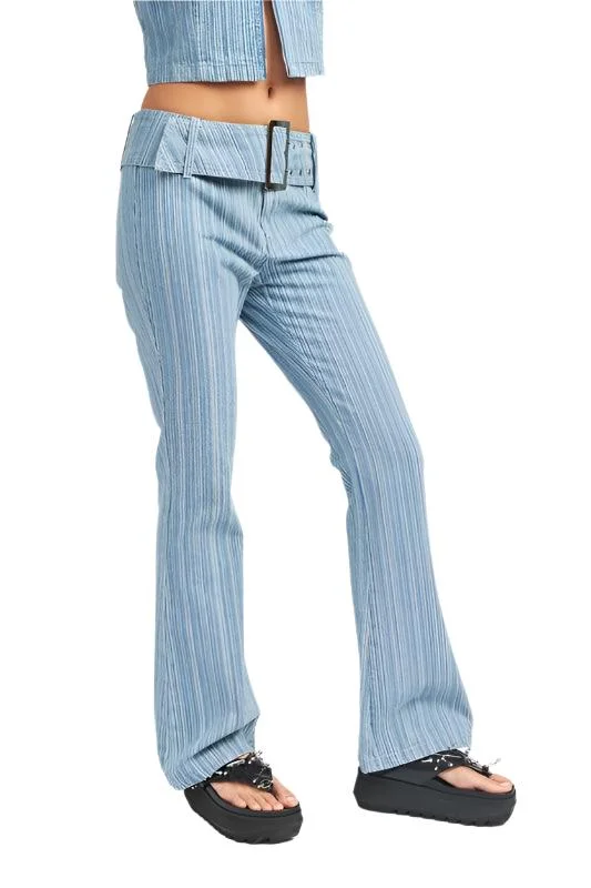 Womens Denim Blue Low Rise Flared Jeans Elegant Tapered Leg Denim